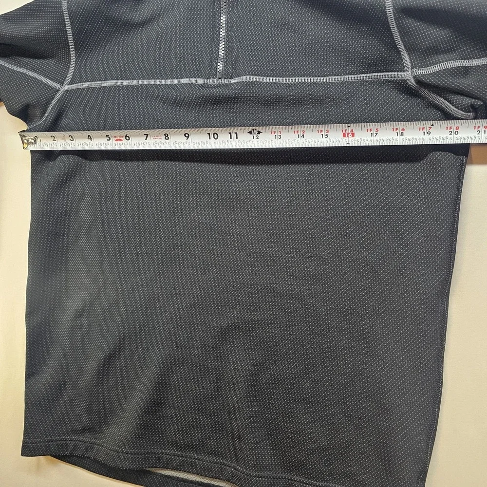 Under Armour ColdGear Men's L Fitted 1/4 Zip Pullover Black Athletic Training‎